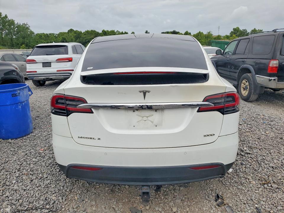 Aukcja sprzedaży 2018 Tesla Model X, vin: 5YJXCDE2XJF124173, numer aukcji: 61622336