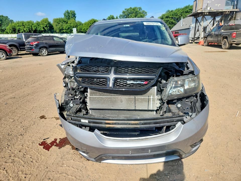 59276126 :رقم المزاد ، 3C4PDDBG3HT512435 vin ، 2017 Dodge Journey مزاد بيع