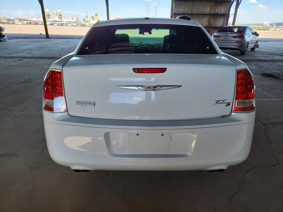 2013 Chrysler 300 მანქანა იყიდება აუქციონზე, vin: 2C3CCABG5DH593915, აუქციონის ნომერი: 62519476