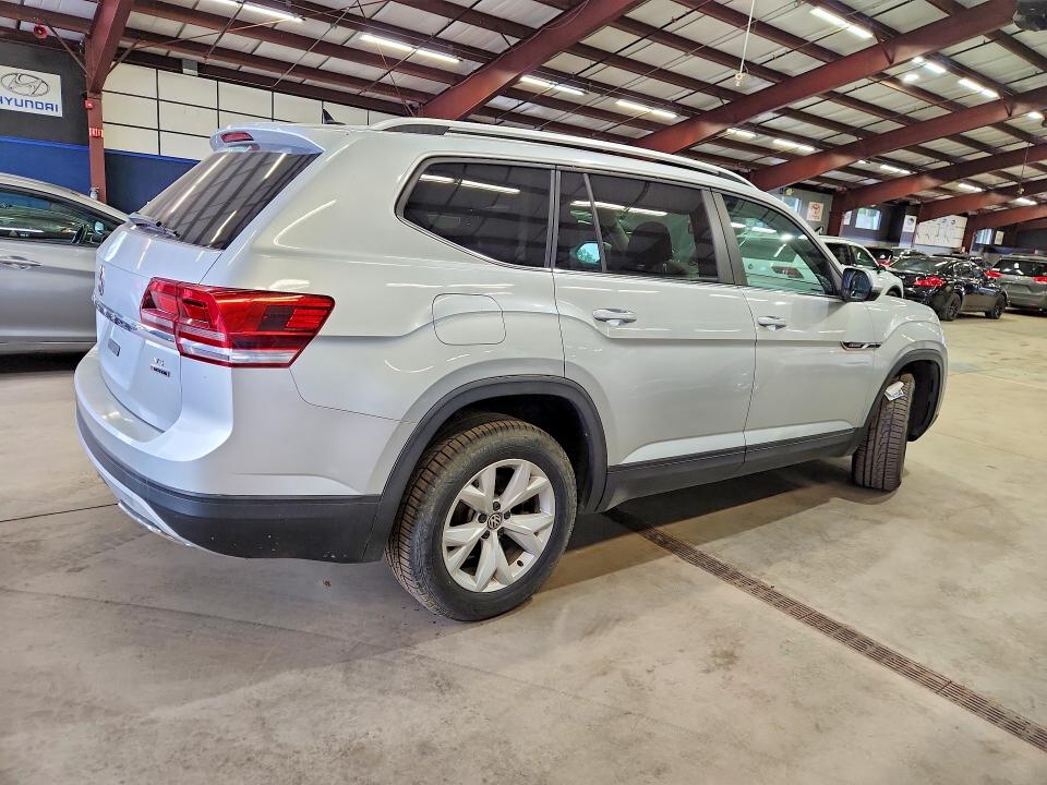 Продаж на аукціоні авто 2018 Volkswagen Atlas, vin: 1V2KR2CAXJC574991, номер лоту: 62282196