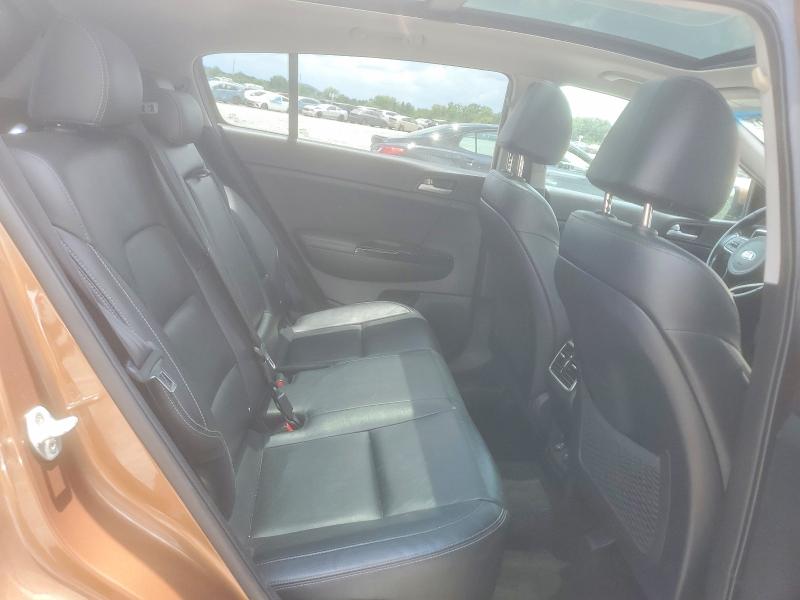 61237016 :رقم المزاد ، KNDPN3AC5J7480202 vin ، 2018 Kia Sportage مزاد بيع