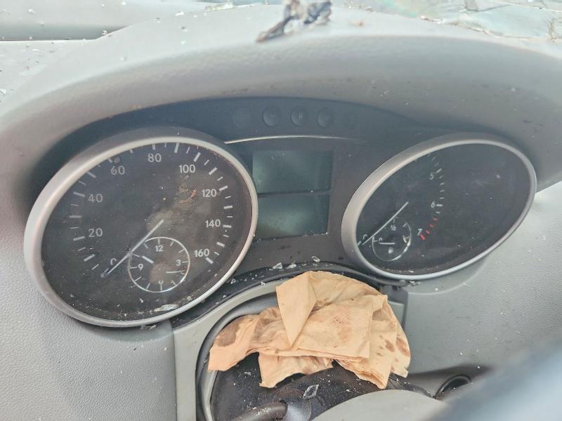 2011 Mercedes-benz Ml მანქანა იყიდება აუქციონზე, vin: 4JGBB8GB8BA737786, აუქციონის ნომერი: 61445356