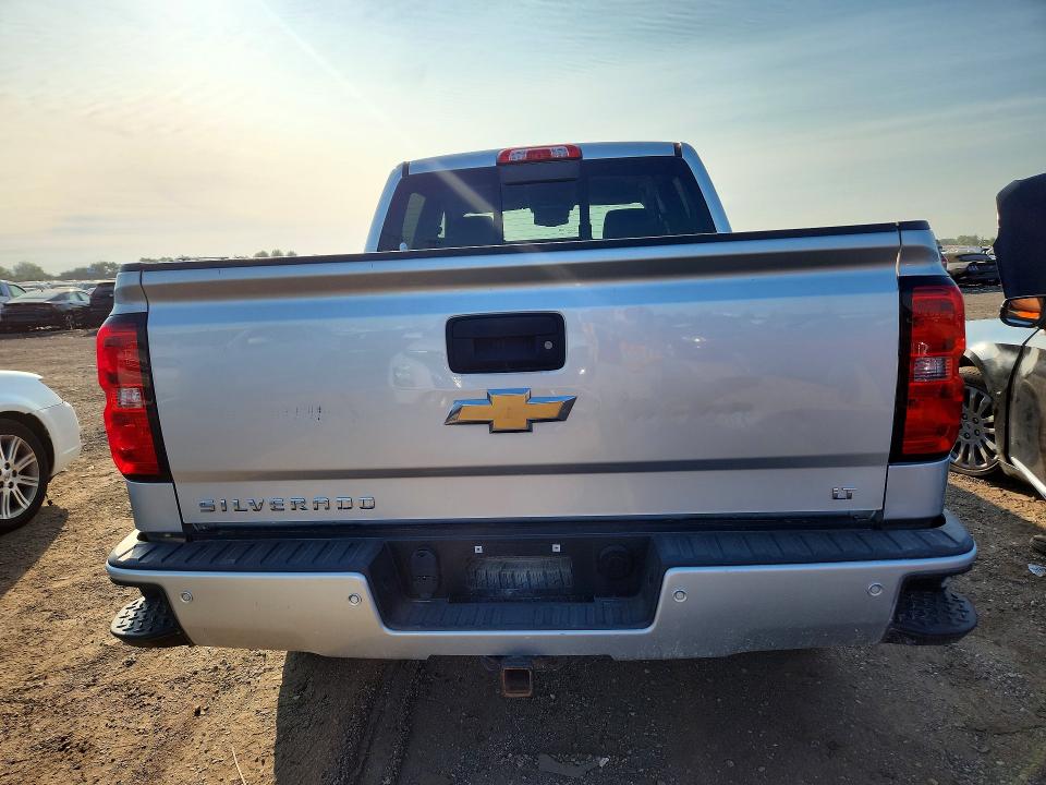 Продажа на аукционе авто 2018 Chevrolet Silverado, vin: 3GCUKREC9JG529060, номер лота: 60773046
