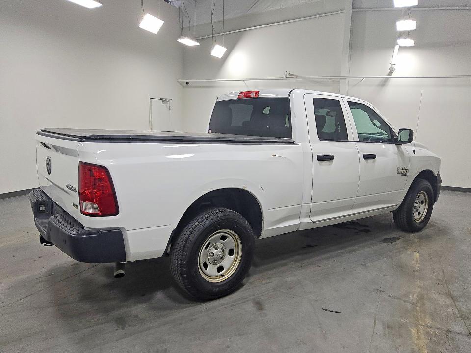 61179466 :رقم المزاد ، 1C6RR7FG1KS678927 vin ، 2019 Ram 1500 Classic مزاد بيع