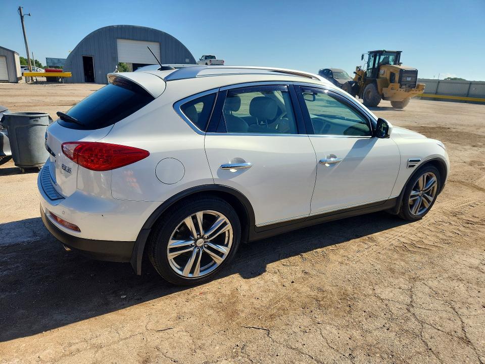 61007606 :رقم المزاد ، JN1AJ0HR1BM853140 vin ، 2011 Infiniti Ex35 مزاد بيع