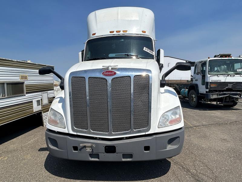 2019 Peterbilt 579 მანქანა იყიდება აუქციონზე, vin: 1XPBA48XXKD478662, აუქციონის ნომერი: 61973646