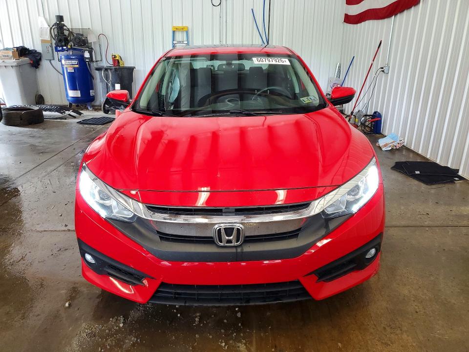 Продажа на аукционе авто 2018 Honda Civic, vin: 2HGFC1F32JH644624, номер лота: 60797926