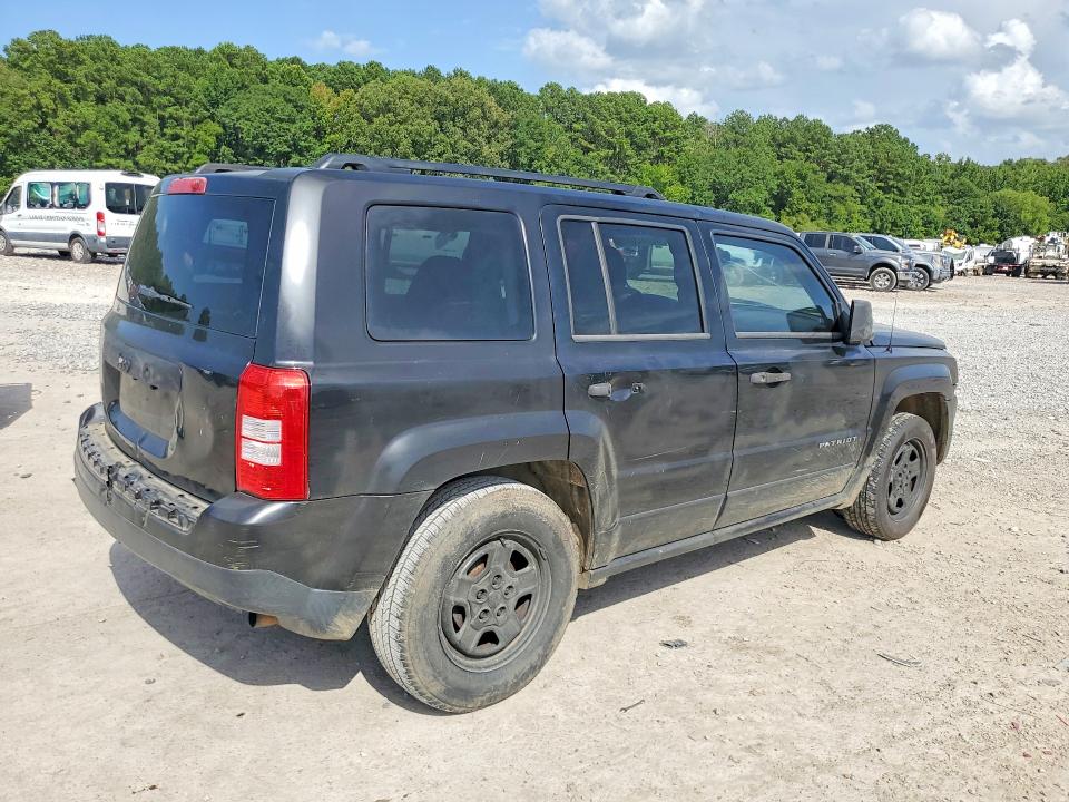 60952686 :رقم المزاد ، 1C4NJPBBXED893126 vin ، 2014 Jeep Patriot مزاد بيع