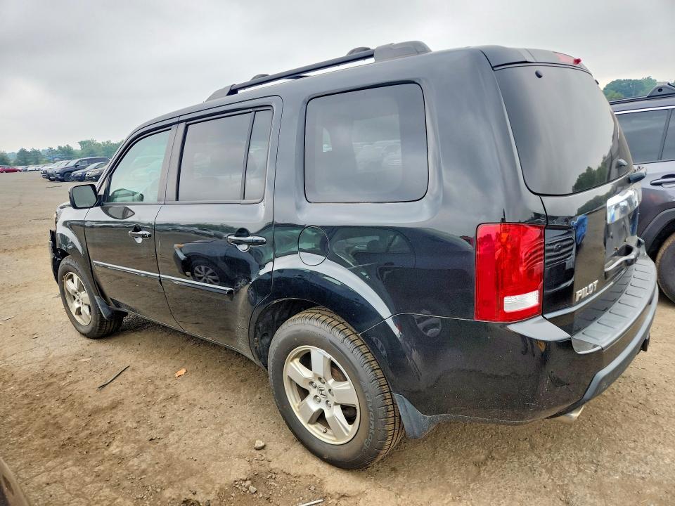 60676096 :رقم المزاد ، 5FNYF4H44BB065549 vin ، 2011 Honda Pilot مزاد بيع