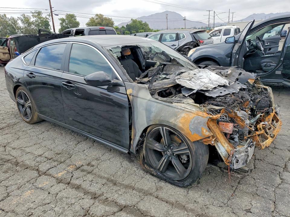 Продажа на аукционе авто 2025 Honda Accord, vin: 1HGCY2F56SA013015, номер лота: 58871396