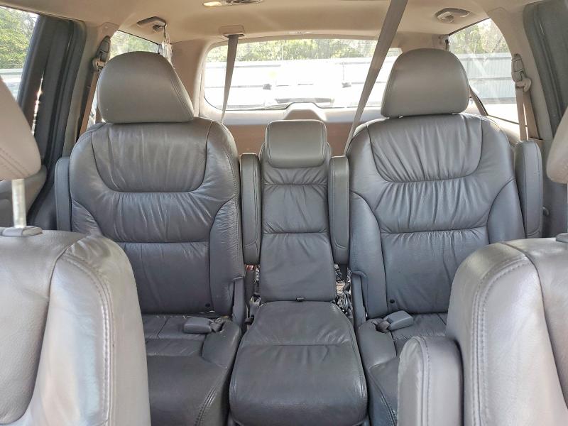 62329046 :رقم المزاد ، 5FNRL3H72AB102288 vin ، 2010 Honda Odyssey مزاد بيع
