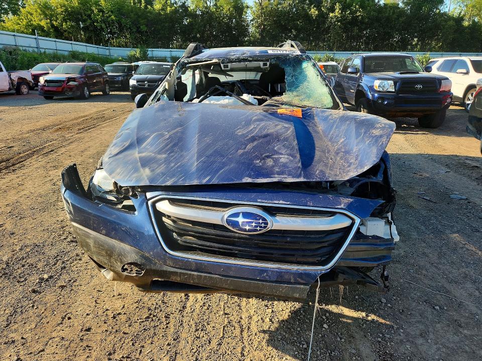 63127806 :رقم المزاد ، 4S4BTACC8M3131172 vin ، 2021 Subaru Outback مزاد بيع