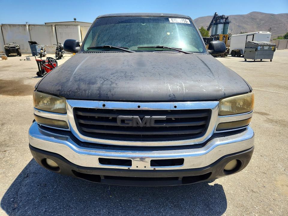 Продажа на аукционе авто 2005 Gmc New Sierra, vin: 2GTEC13T251113050, номер лота: 61573156