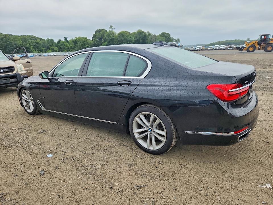 2016 Bmw 750 მანქანა იყიდება აუქციონზე, vin: WBA7F2C52GG419238, აუქციონის ნომერი: 62079466