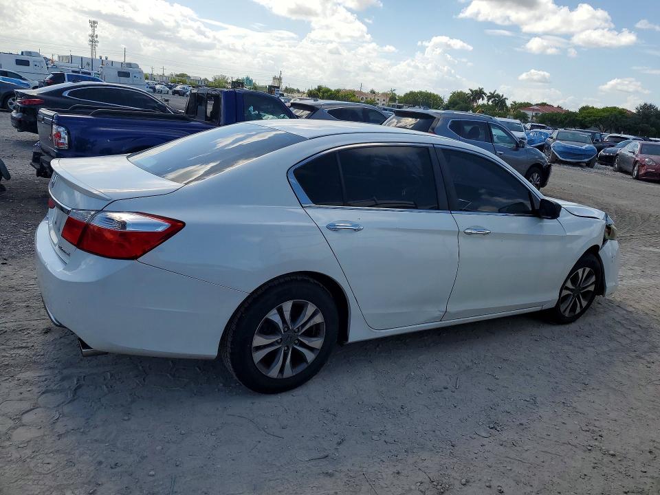 2015 Honda Accord მანქანა იყიდება აუქციონზე, vin: 1HGCR2F57FA239325, აუქციონის ნომერი: 62196066