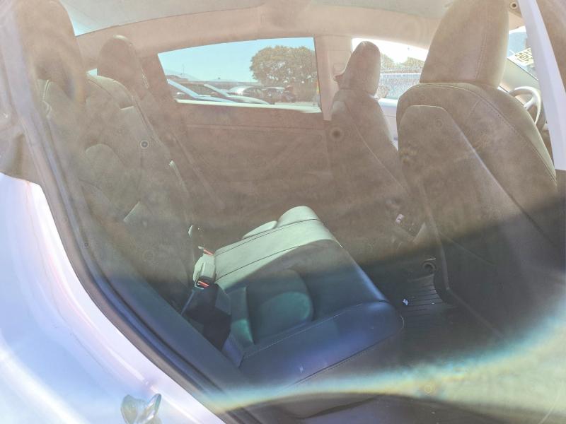 2023 Tesla Model 3 მანქანა იყიდება აუქციონზე, vin: 5YJ3E1EA4PF692815, აუქციონის ნომერი: 59899196