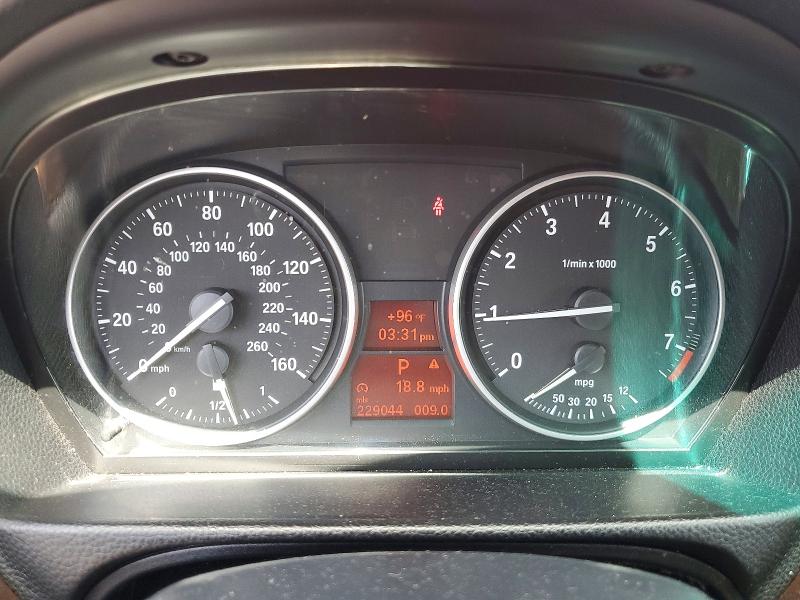 2011 Bmw 328 მანქანა იყიდება აუქციონზე, vin: WBAPH7G55BNM58413, აუქციონის ნომერი: 60228736