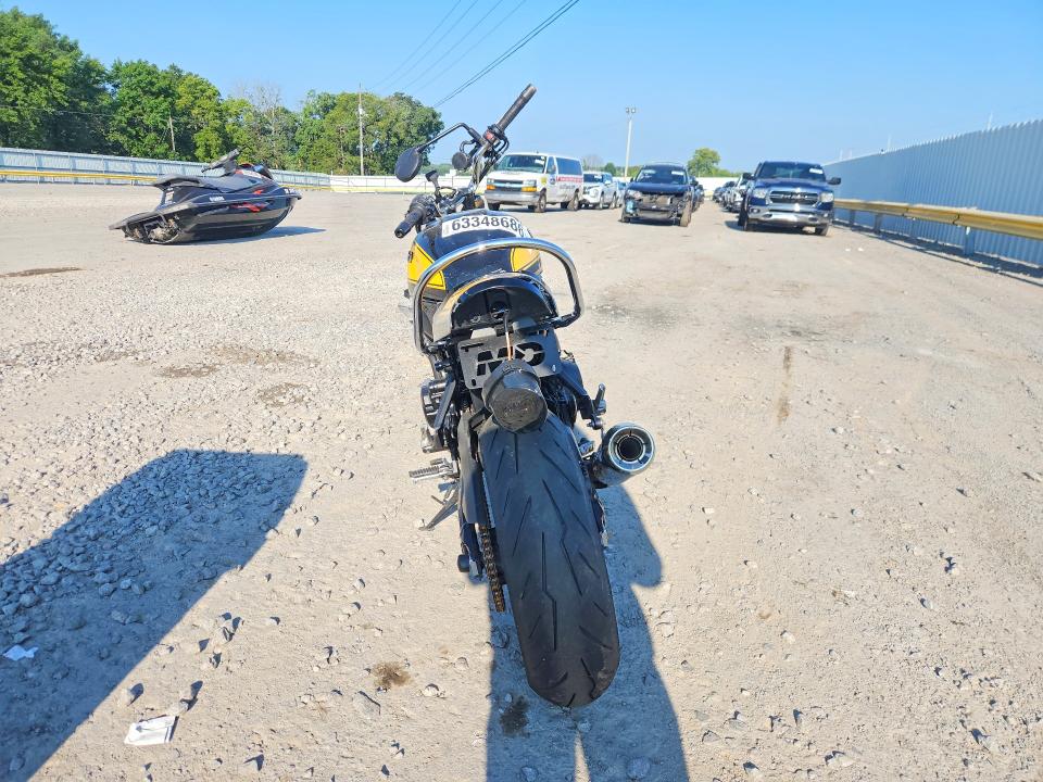 Продажа на аукционе авто 2022 Kawasaki Zr900, vin: JKAZR2N14NA000234, номер лота: 63348686