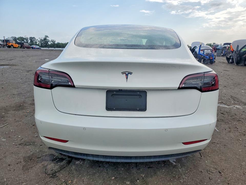 61981656 :رقم المزاد ، 5YJ3E1EA4LF612200 vin ، 2020 Tesla Model 3 مزاد بيع