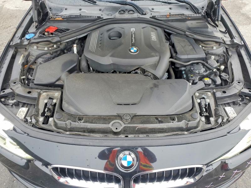 63209546 :رقم المزاد ، WBA8B9G55HNU48961 vin ، 2017 Bmw 330 مزاد بيع