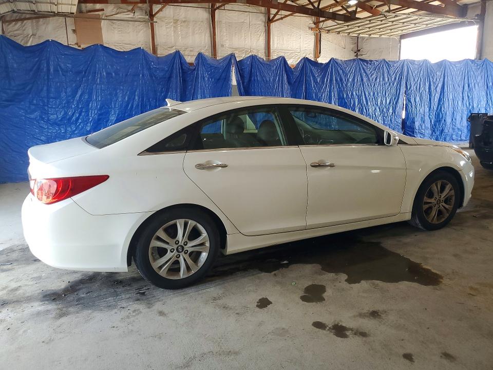 2011 Hyundai Sonata მანქანა იყიდება აუქციონზე, vin: 5NPEC4AC5BH118645, აუქციონის ნომერი: 59848846