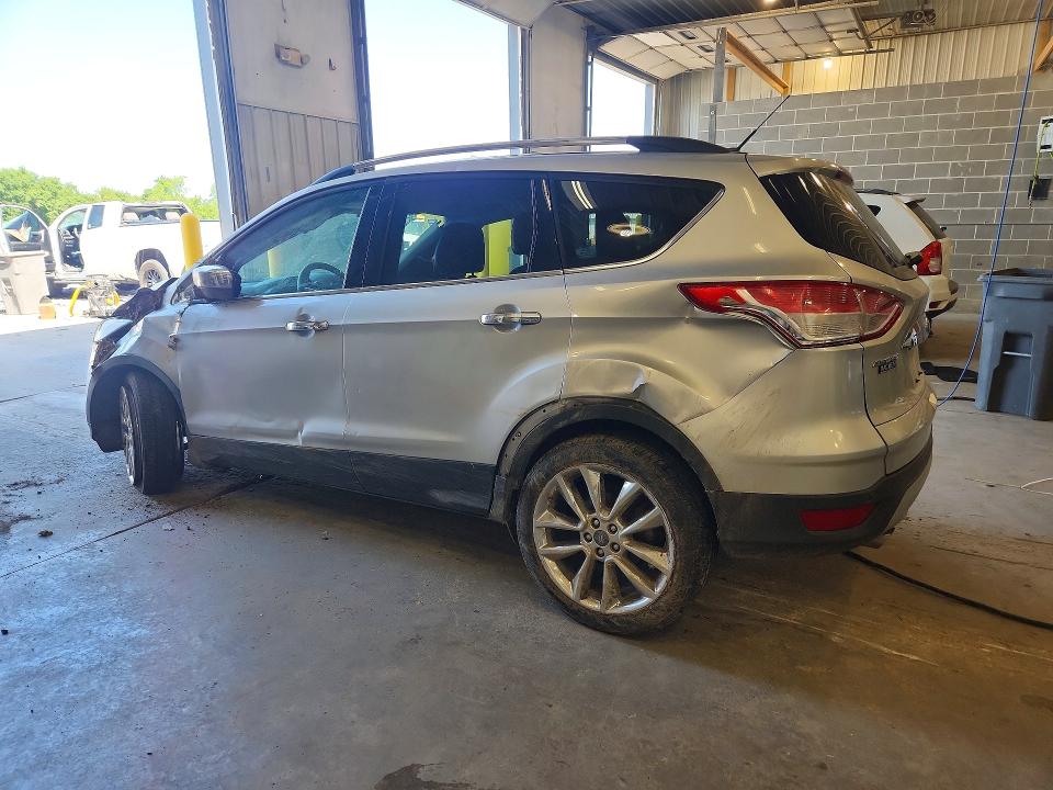 2016 Ford Escape მანქანა იყიდება აუქციონზე, vin: 1FMCU9GX5GUB29147, აუქციონის ნომერი: 61374886