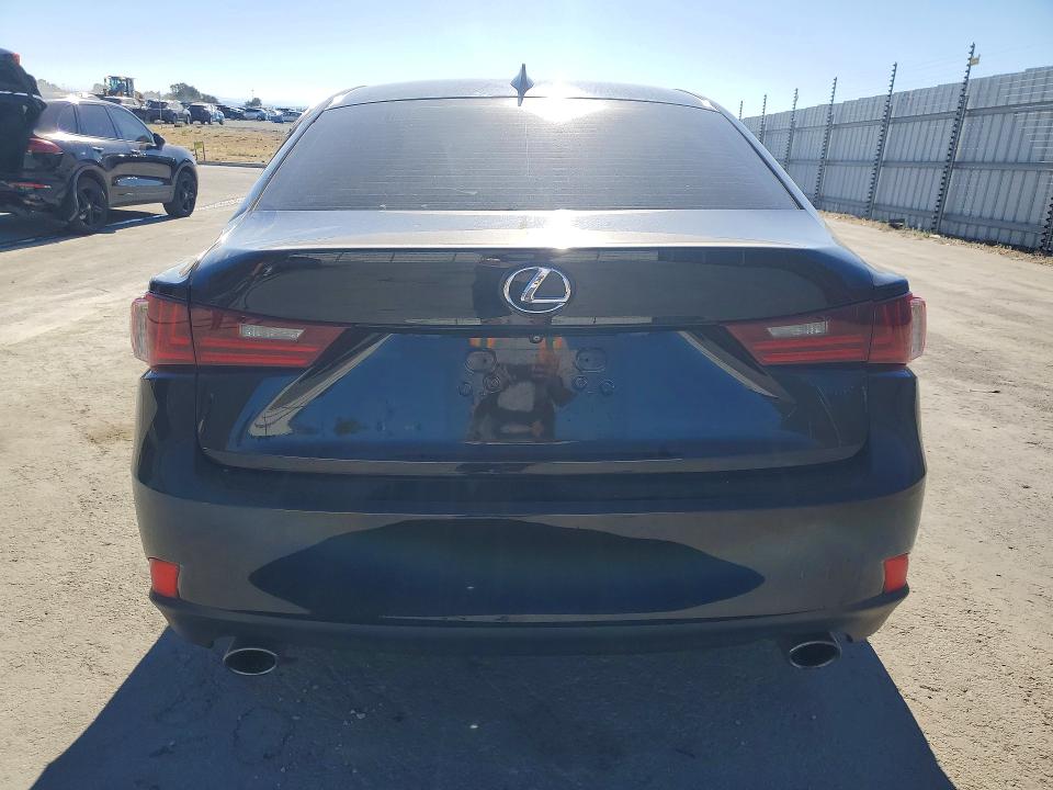 Продажа на аукционе авто 2015 Lexus Is, vin: JTHBF1D21F5075289, номер лота: 61637646