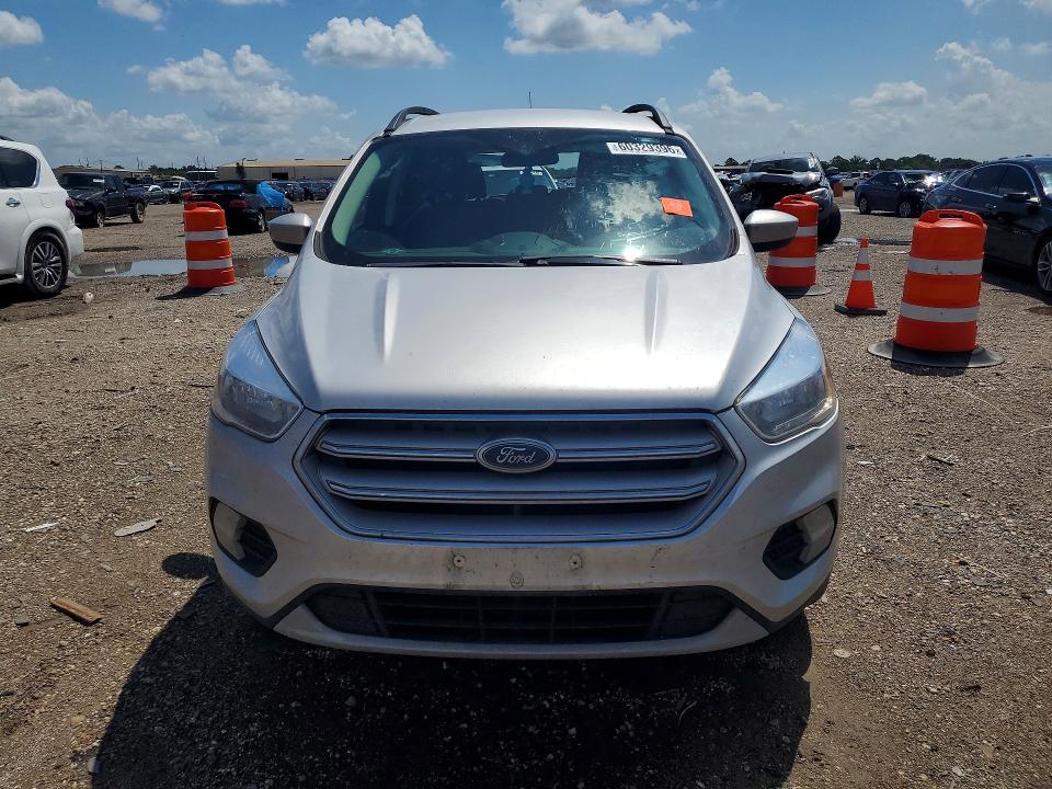 Продаж на аукціоні авто 2018 Ford Escape, vin: 1FMCU0GD9JUD54938, номер лоту: 60329396