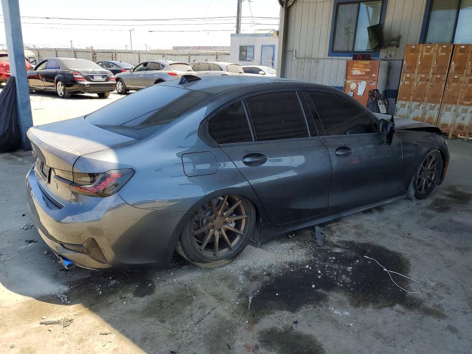 Продаж на аукціоні авто 2020 Bmw 330xi, vin: 3MW5R7J05L8B05661, номер лоту: 61548696
