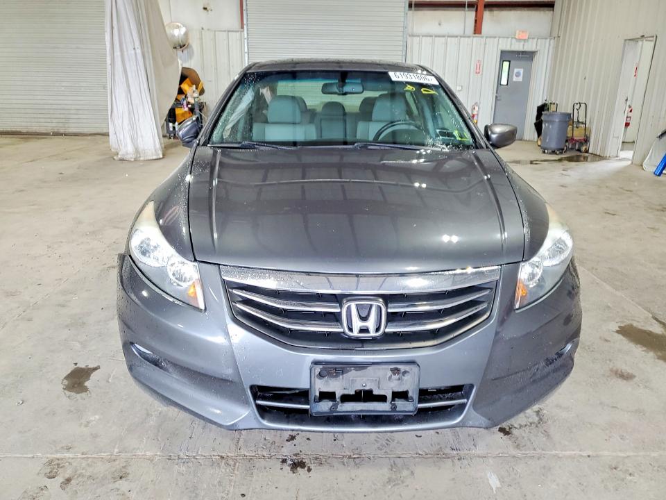 Aukcja sprzedaży 2011 Honda Accord, vin: 1HGCP3F89BA003940, numer aukcji: 61931806