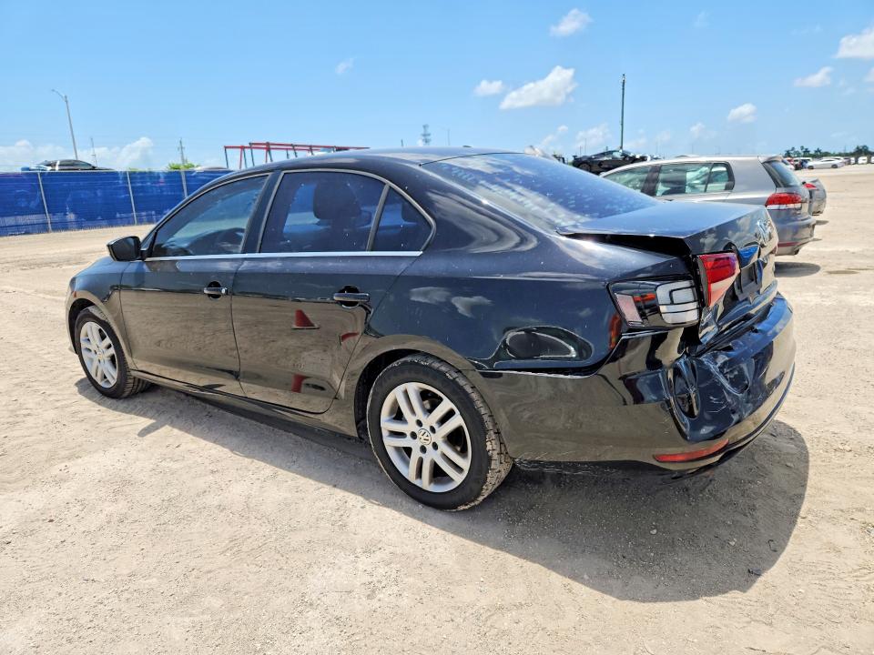 56192066 :رقم المزاد ، 3VW2B7AJ4HM200906 vin ، 2017 Volkswagen Jetta مزاد بيع