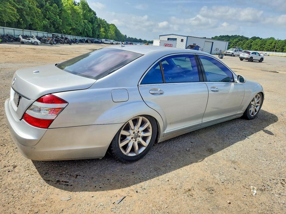 Aukcja sprzedaży 2007 Mercedes-benz S, vin: WDDNG71X57A050327, numer aukcji: 61722726