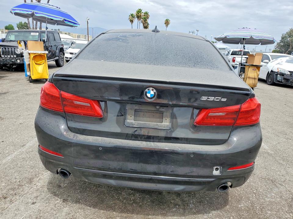 60817636 :رقم المزاد ، WBAJA9C01LCE61874 vin ، 2020 Bmw 530e مزاد بيع