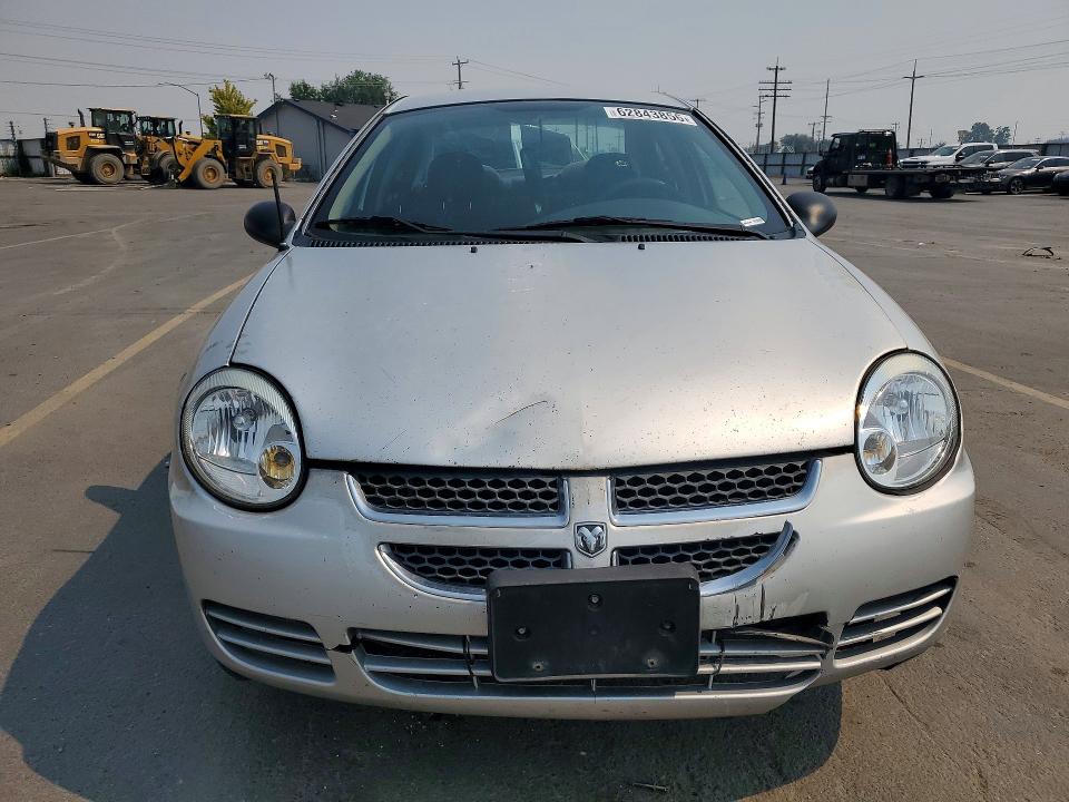 2004 Dodge Neon მანქანა იყიდება აუქციონზე, vin: 1B3ES56CX4D592781, აუქციონის ნომერი: 62843856