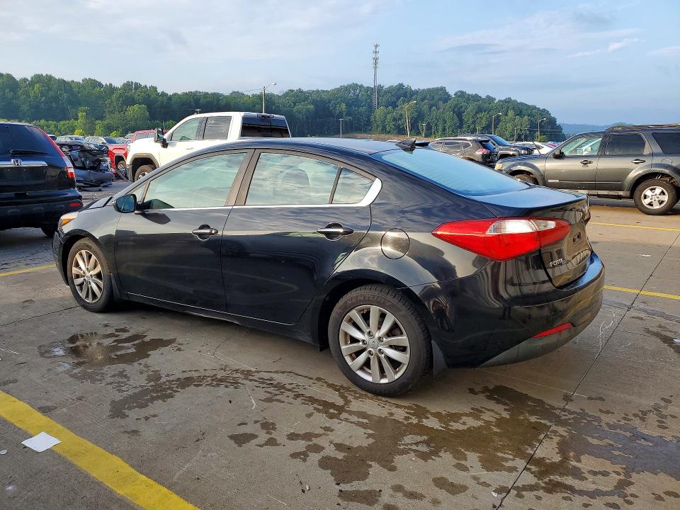 2015 Kia Forte მანქანა იყიდება აუქციონზე, vin: KNAFX4A81F5283356, აუქციონის ნომერი: 60245386