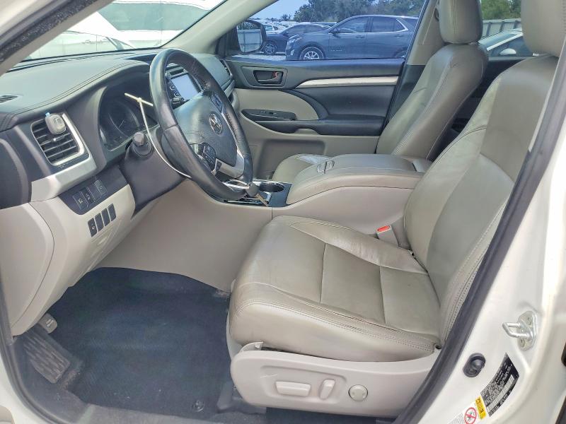 Продажа на аукционе авто 2019 Toyota Highlander, vin: 5TDZZRFHXKS328637, номер лота: 61287066
