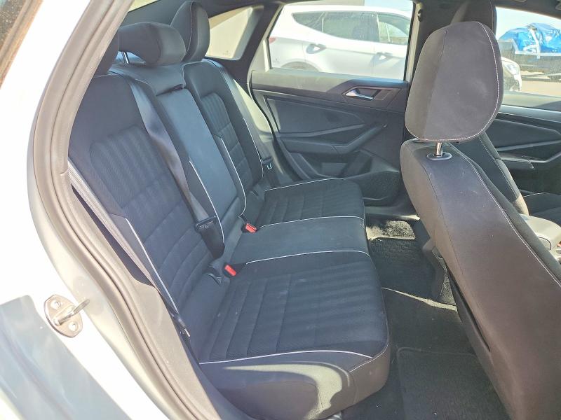 Продажа на аукционе авто 2024 Volkswagen Jetta, vin: 3VWBM7BU3RM041073, номер лота: 63198616