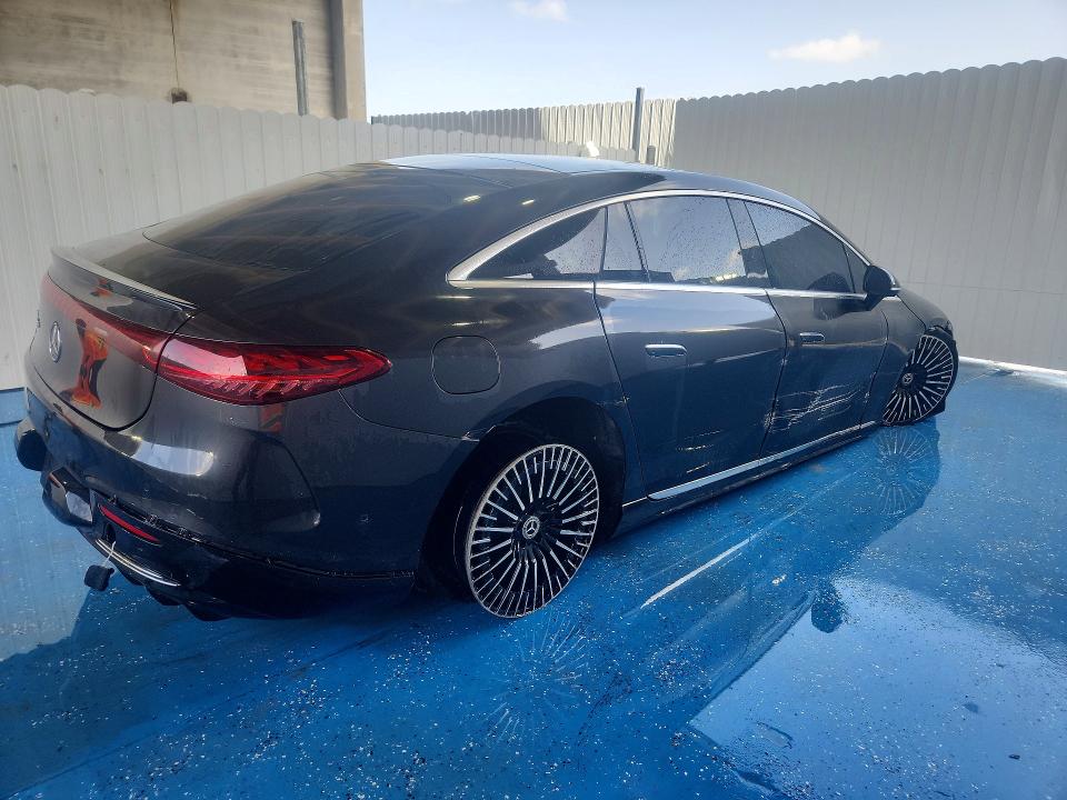 60081196 :رقم المزاد ، W1KCG2DB6PA031702 vin ، 2023 Mercedes-benz Eqs Sedan مزاد بيع