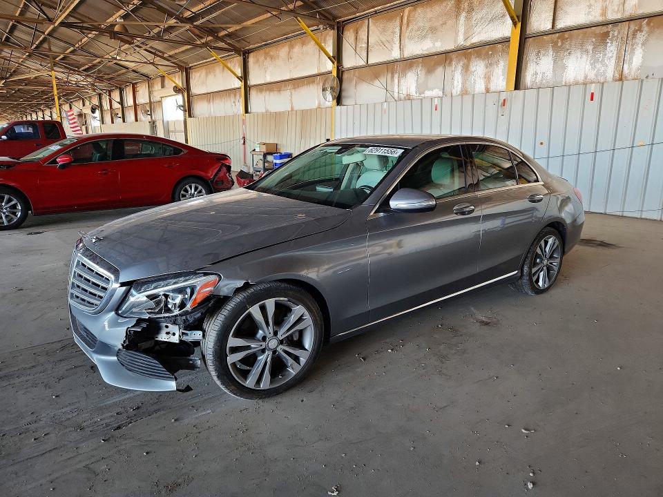 62911556 :رقم المزاد ، 55SWF4JB2FU054781 vin ، 2015 Mercedes-benz C مزاد بيع