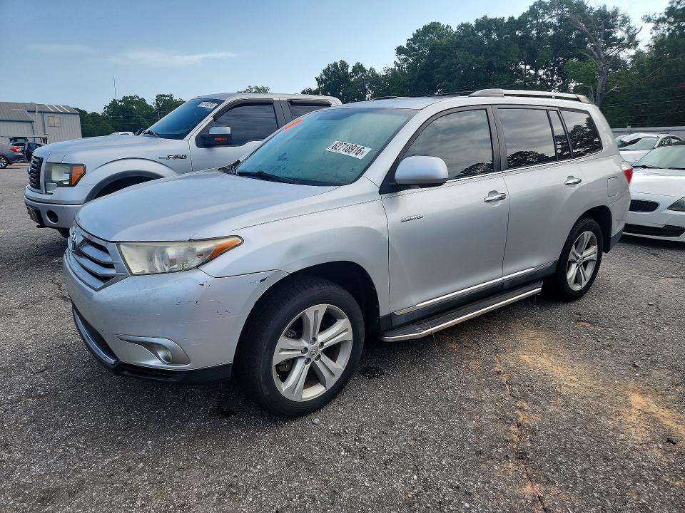 Auction sale of the 2013 Toyota Highlander, vin: 5TDYK3EHXDS129878, lot number: 62718916