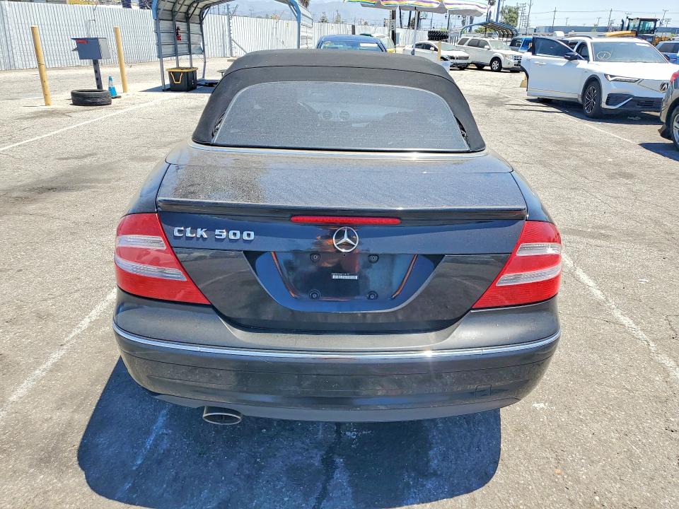 2005 Mercedes-benz Clk მანქანა იყიდება აუქციონზე, vin: WDBTK75J55F138170, აუქციონის ნომერი: 63473226