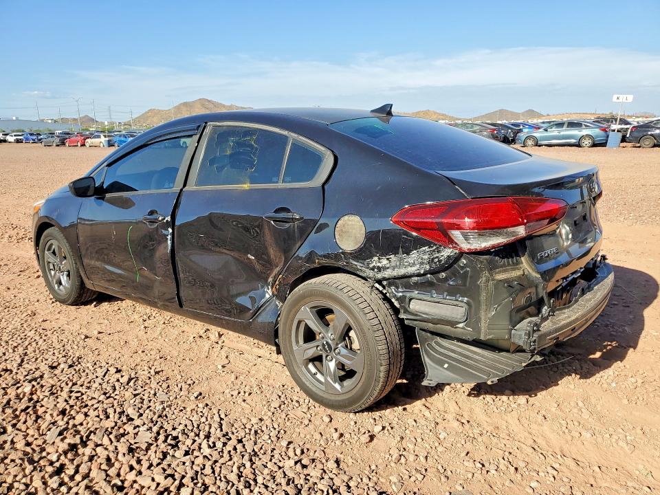 62851086 :رقم المزاد ، 3KPFK4A73JE202251 vin ، 2018 Kia Forte مزاد بيع