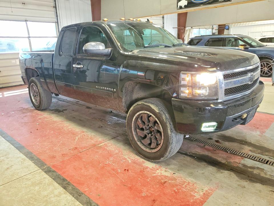 Продаж на аукціоні авто 2007 Chevrolet Silverado, vin: 1GCEK19087Z650936, номер лоту: 62047606
