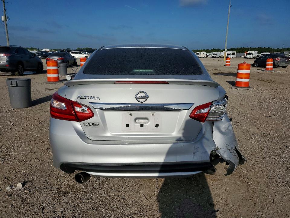 2017 Nissan Altima მანქანა იყიდება აუქციონზე, vin: 1N4AL3AP9HN341216, აუქციონის ნომერი: 61490356