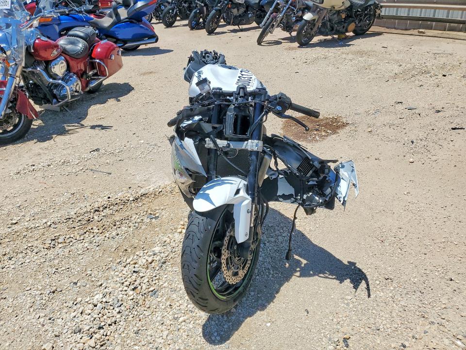Продажа на аукционе авто 2021 Kawasaki Zx636, vin: JKBZXJH1XMA008246, номер лота: 60031796