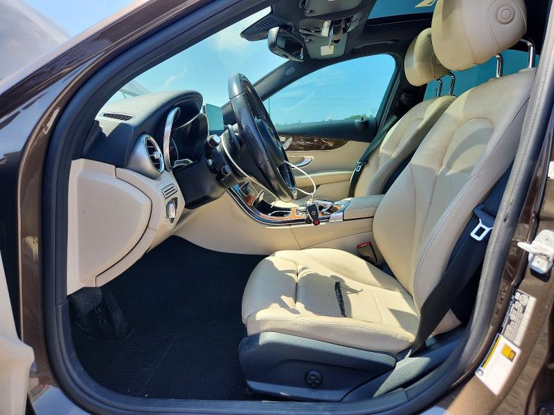 2015 Mercedes-benz C მანქანა იყიდება აუქციონზე, vin: 55SWF4KB2FU031984, აუქციონის ნომერი: 60055266
