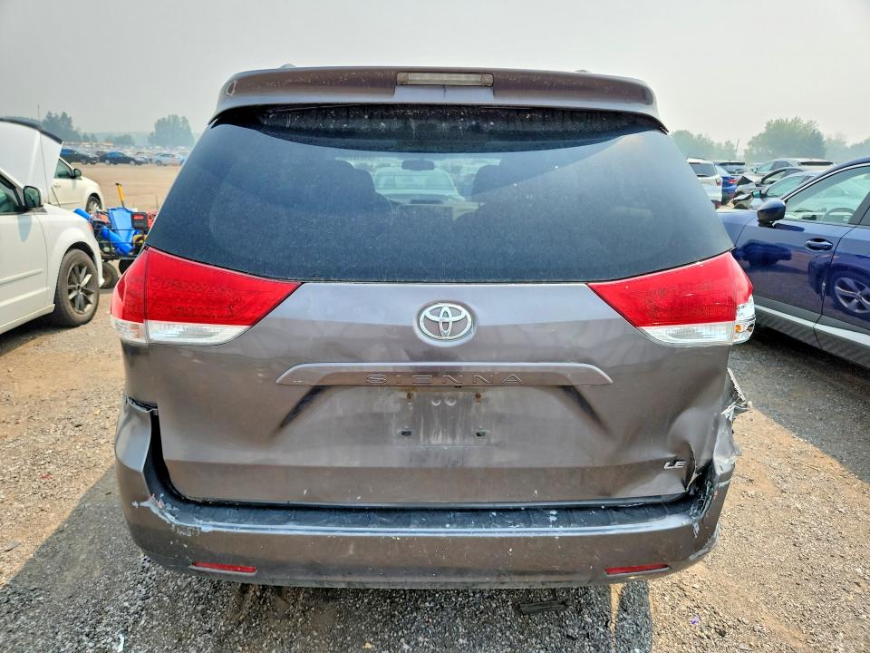 Продаж на аукціоні авто 2011 Toyota Sienna, vin: 5TDKA3DC7BS004493, номер лоту: 59810196