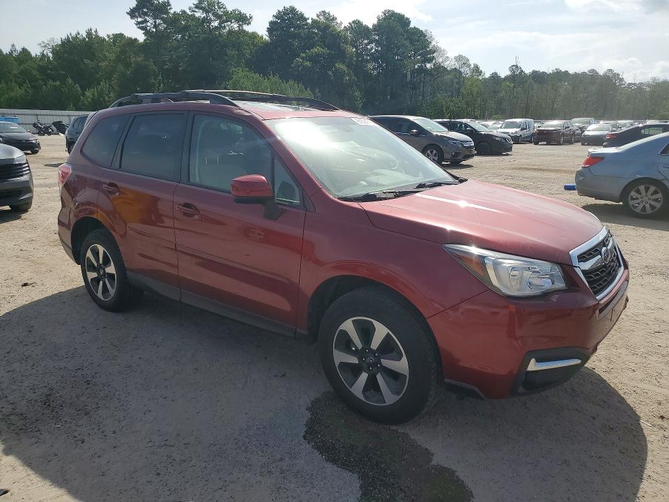 61374116 :رقم المزاد ، JF2SJAGC4JH575721 vin ، 2018 Subaru Forester مزاد بيع