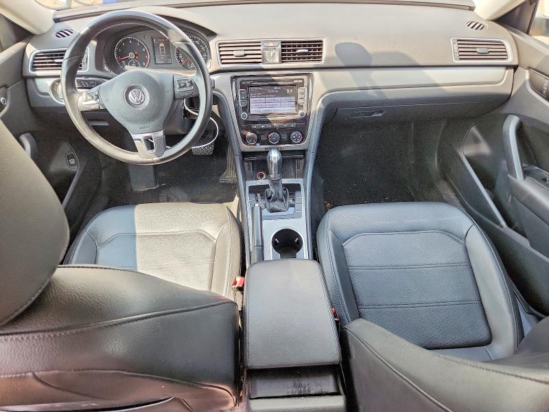 62324346 :رقم المزاد ، 1VWBS7A33EC053041 vin ، 2014 Volkswagen Passat مزاد بيع