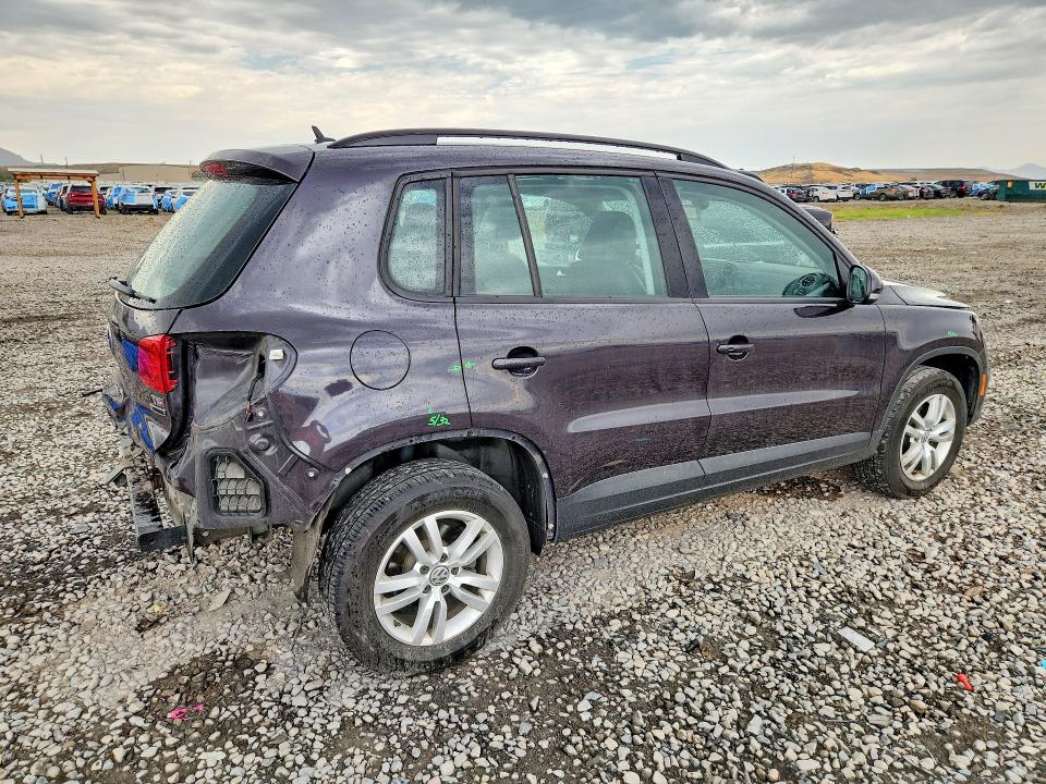 2016 Volkswagen Tiguan მანქანა იყიდება აუქციონზე, vin: WVGBV7AX3GW592236, აუქციონის ნომერი: 62650186